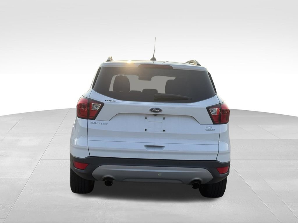 Used 2019 Ford Escape SEL AWD/4WD image 24