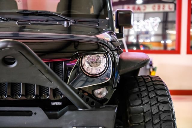Used 2017 Jeep Wrangler Unlimited Sport AWD/4WD image 47
