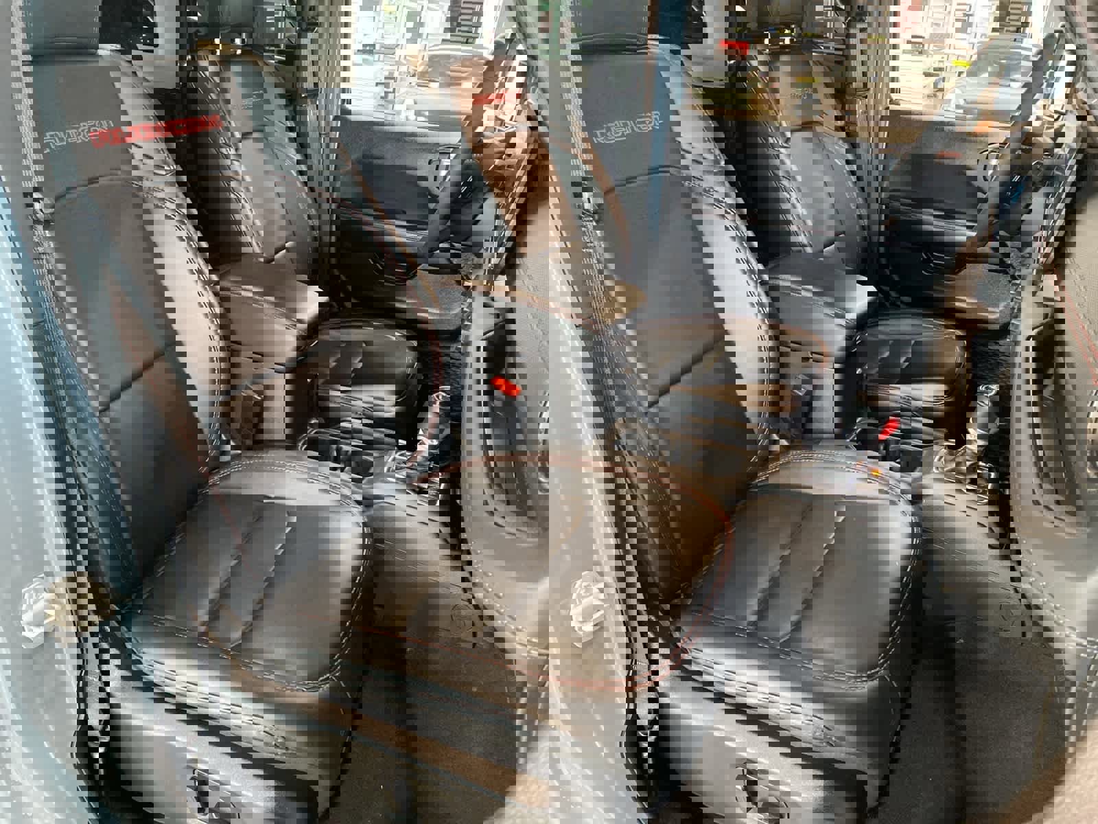 Used 2024 Jeep Wrangler Unlimited Rubicon image 28