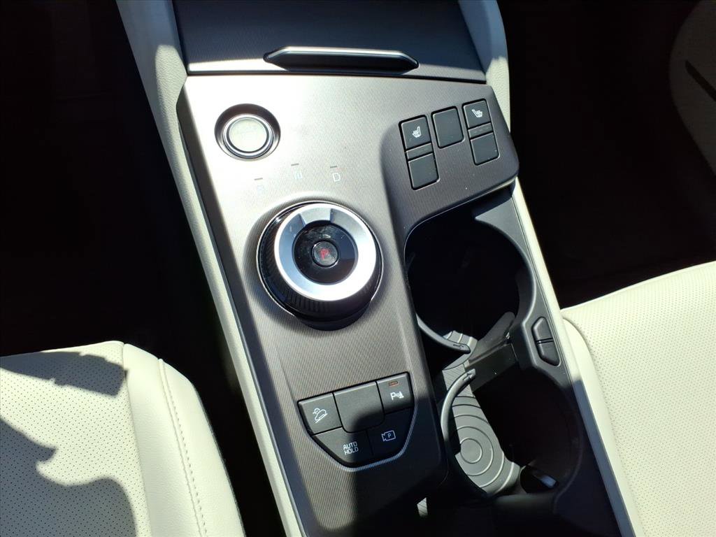 New 2026 Kia Sportage EX image 24