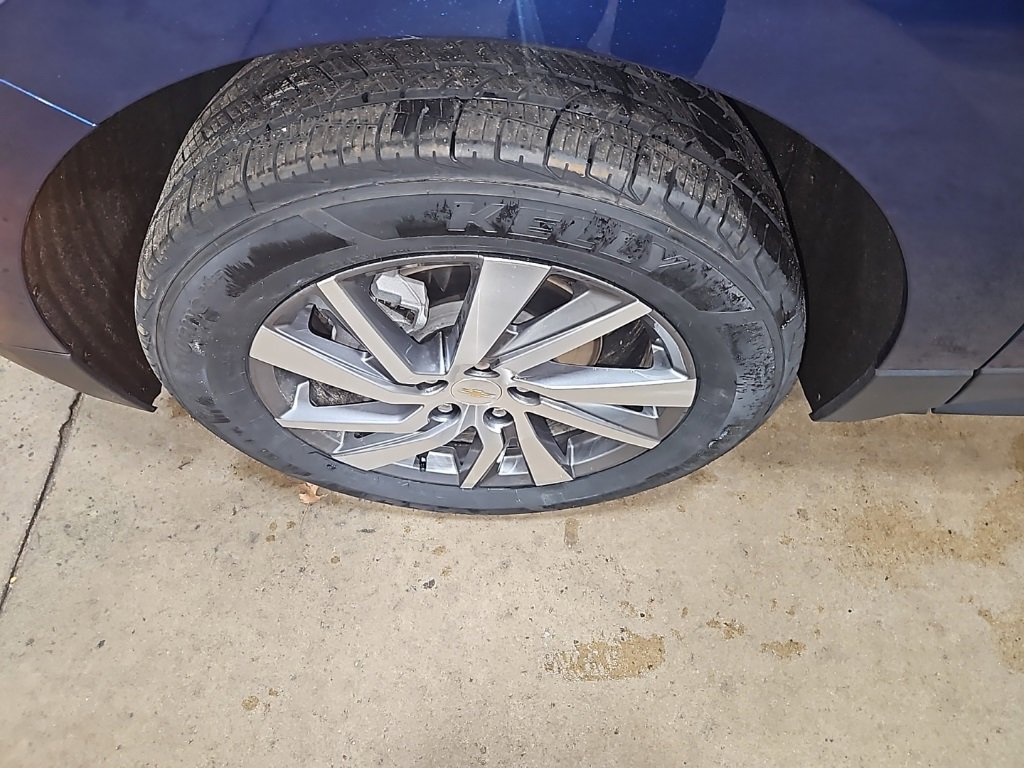 Used 2023 Chevrolet Equinox LT image 13