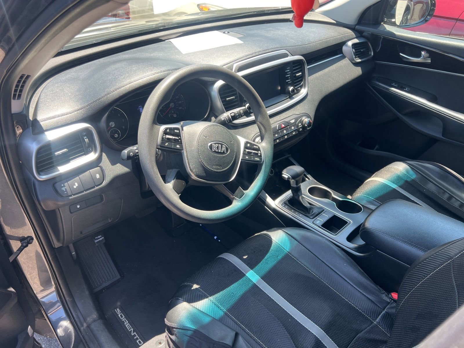 Used 2020 Kia Sorento LX FWD image 6