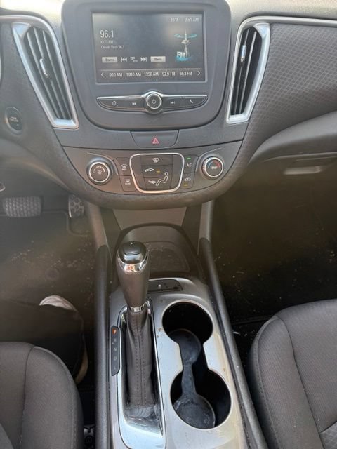Used 2018 Chevrolet Malibu LS FWD image 27