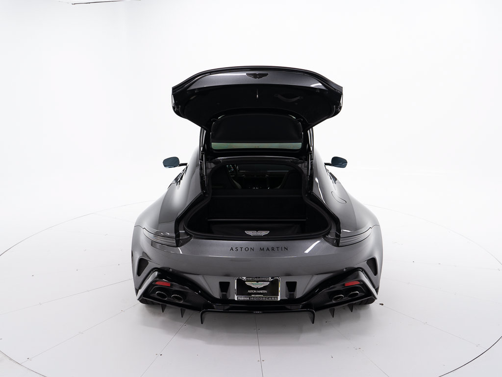 Used 2026 Aston Martin V8 Vantage Coupe RWD image 35
