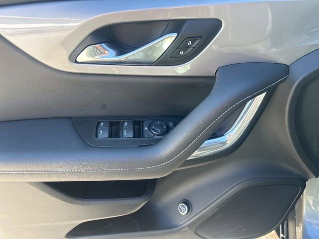 Used 2023 Chevrolet Blazer LT image 15