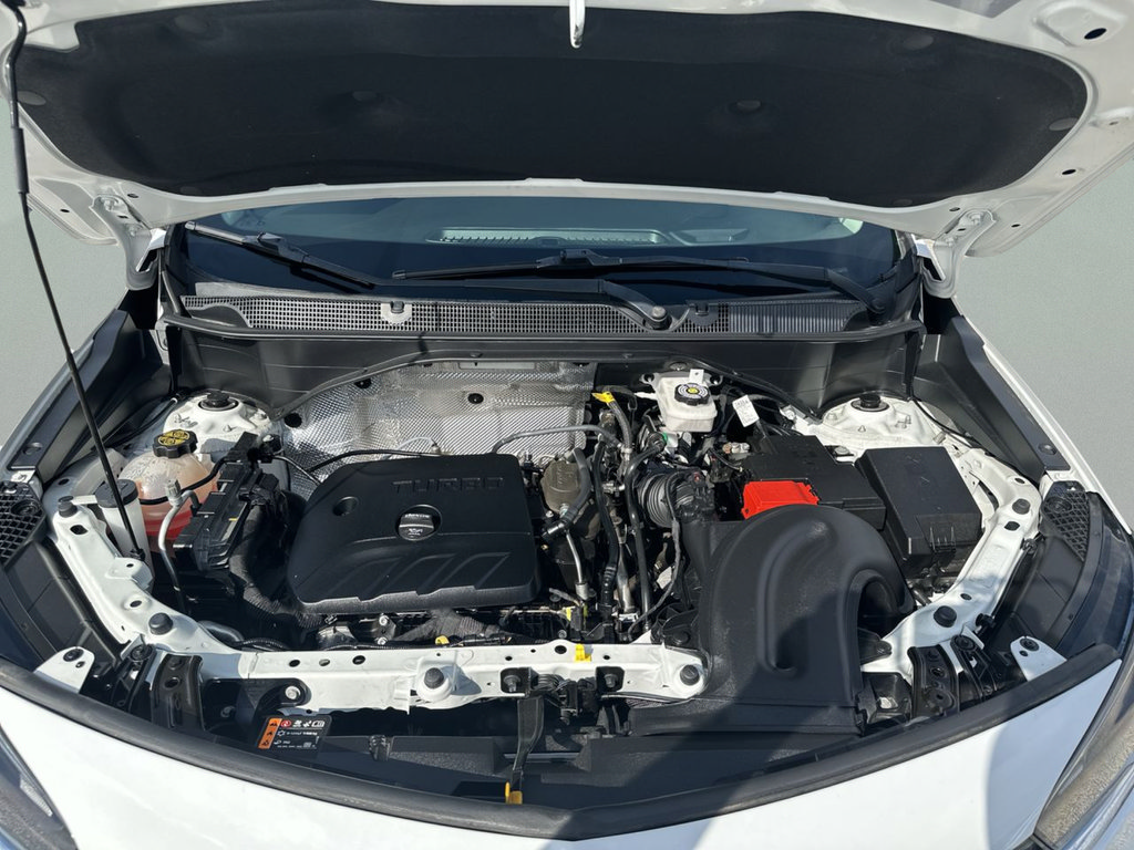 Used 2022 Buick Encore GX Select FWD image 39