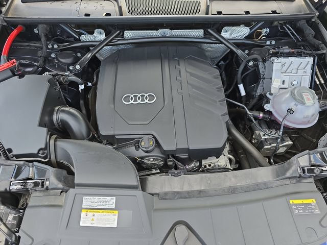 Used 2025 Audi Q5 2.0T Premium w/ Convenience Plus Package AWD/4WD image 33