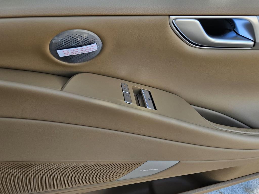 New 2026 Genesis G80 2.5T Advanced image 11