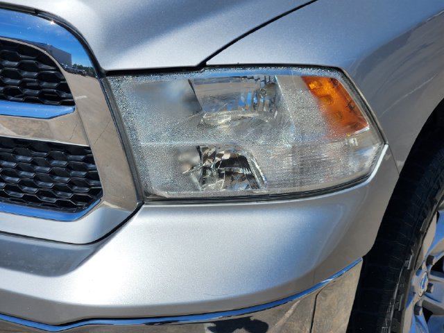 Used 2017 RAM 1500 Classic SLT AWD/4WD image 9