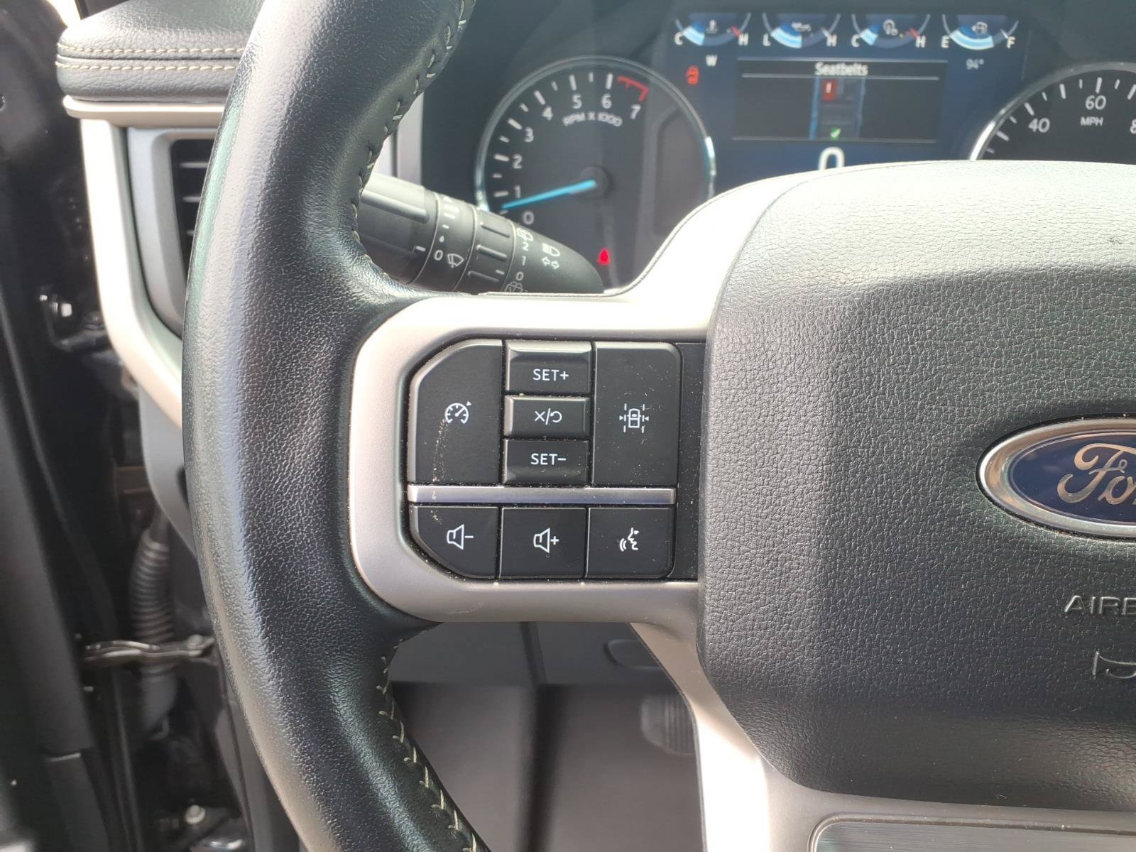 Used 2024 Ford Expedition XLT AWD/4WD image 10