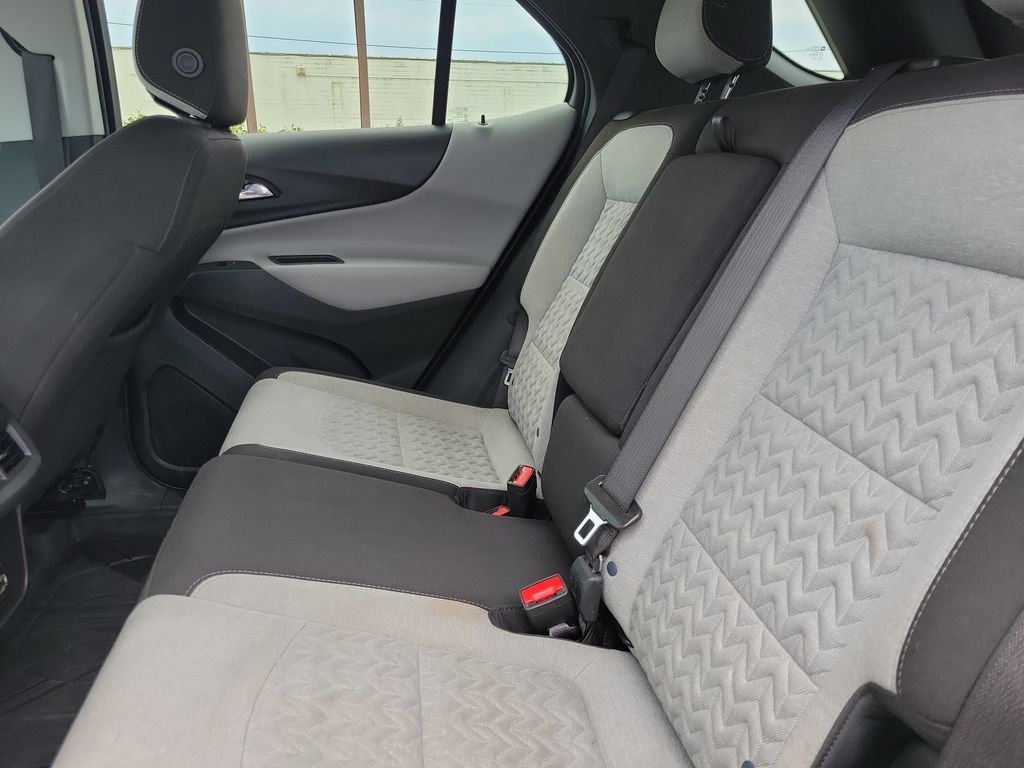 Used 2023 Chevrolet Equinox LS w/ LS Convenience Package AWD/4WD image 10