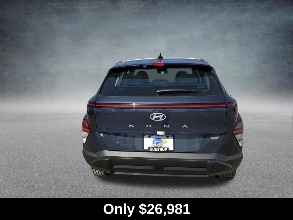 Used 2026 Hyundai Kona SE image 4