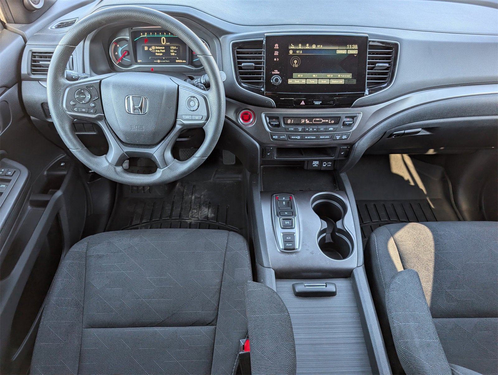 Used 2022 Honda Pilot Sport image 6