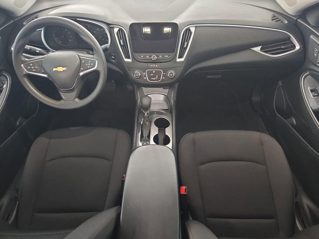 Used 2023 Chevrolet Malibu LS FWD image 25