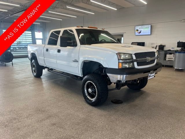 Used 2005 Chevrolet Silverado 1500 LS w/ Skid Plate Package AWD/4WD image 3