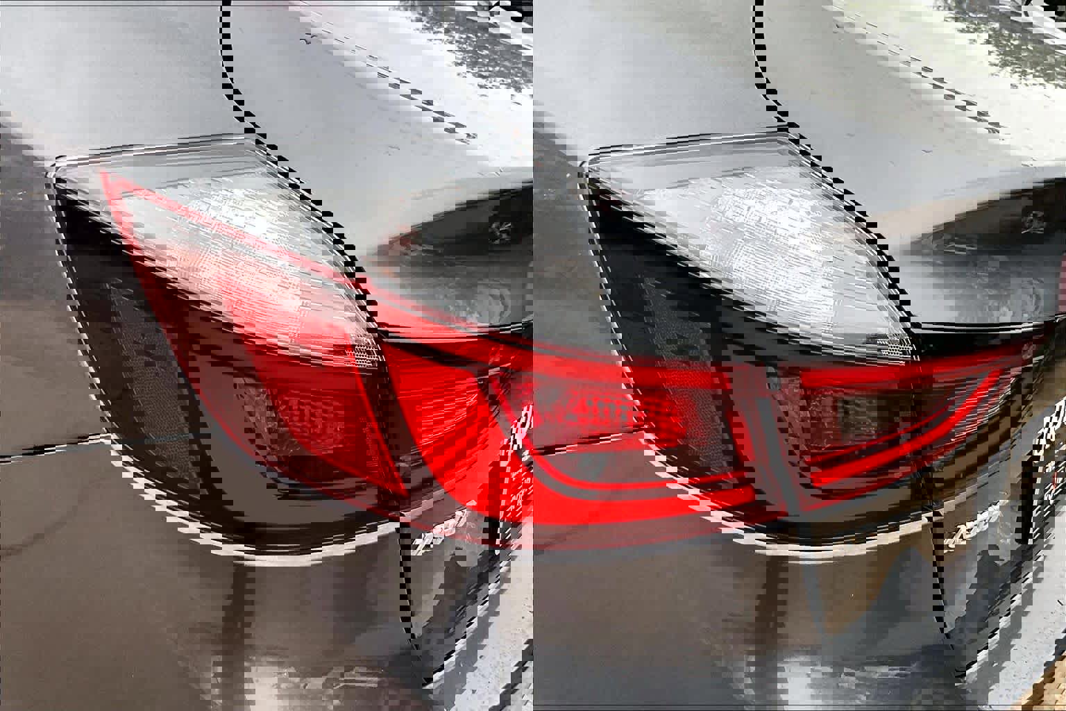 Used 2021 Honda Insight EX image 26