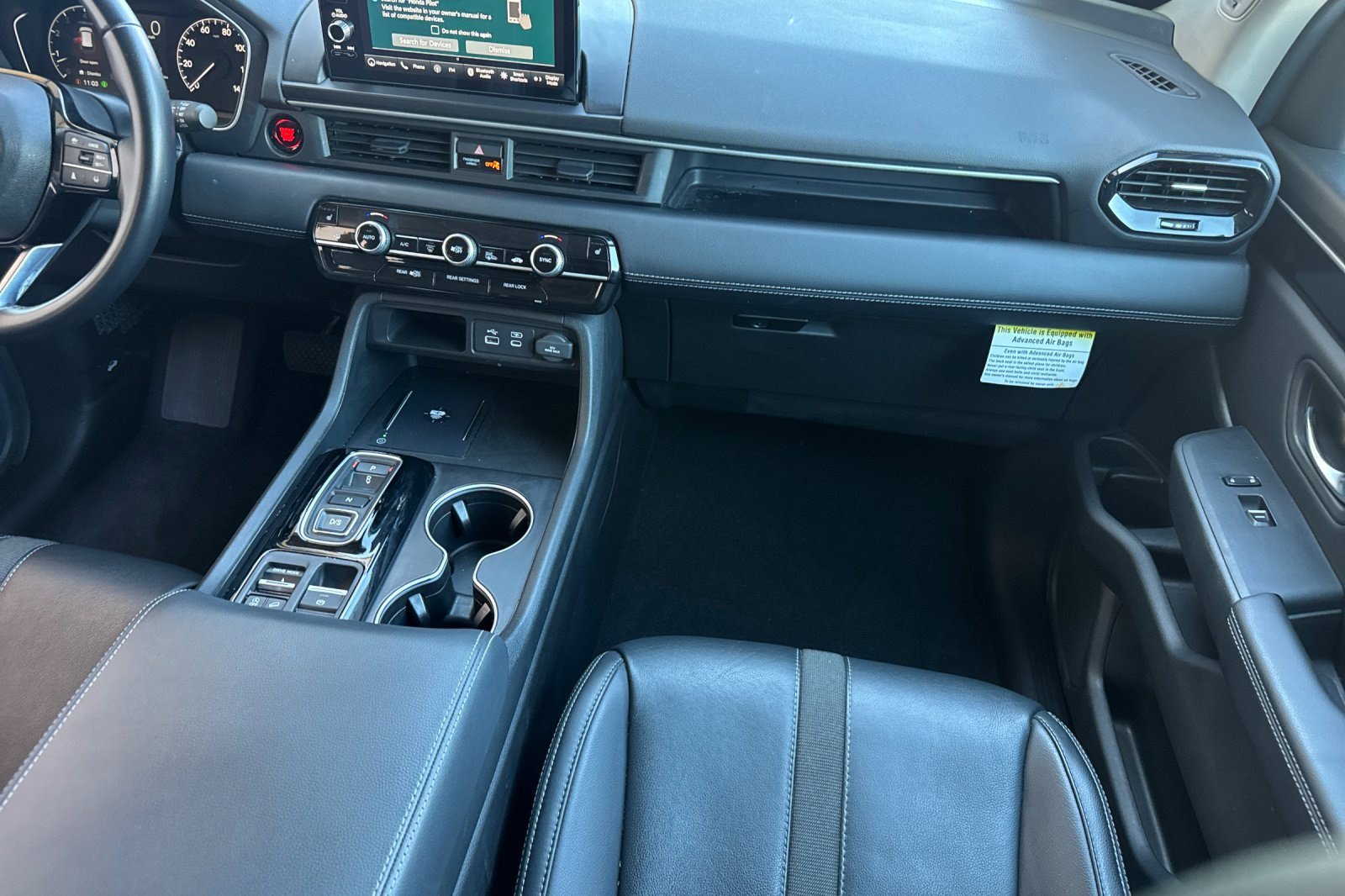Used 2025 Honda Pilot Touring image 32