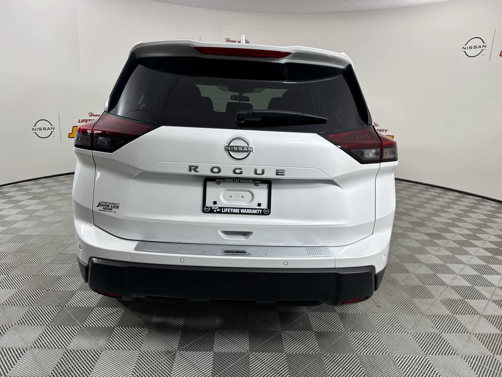New 2026 Nissan Rogue SV image 4