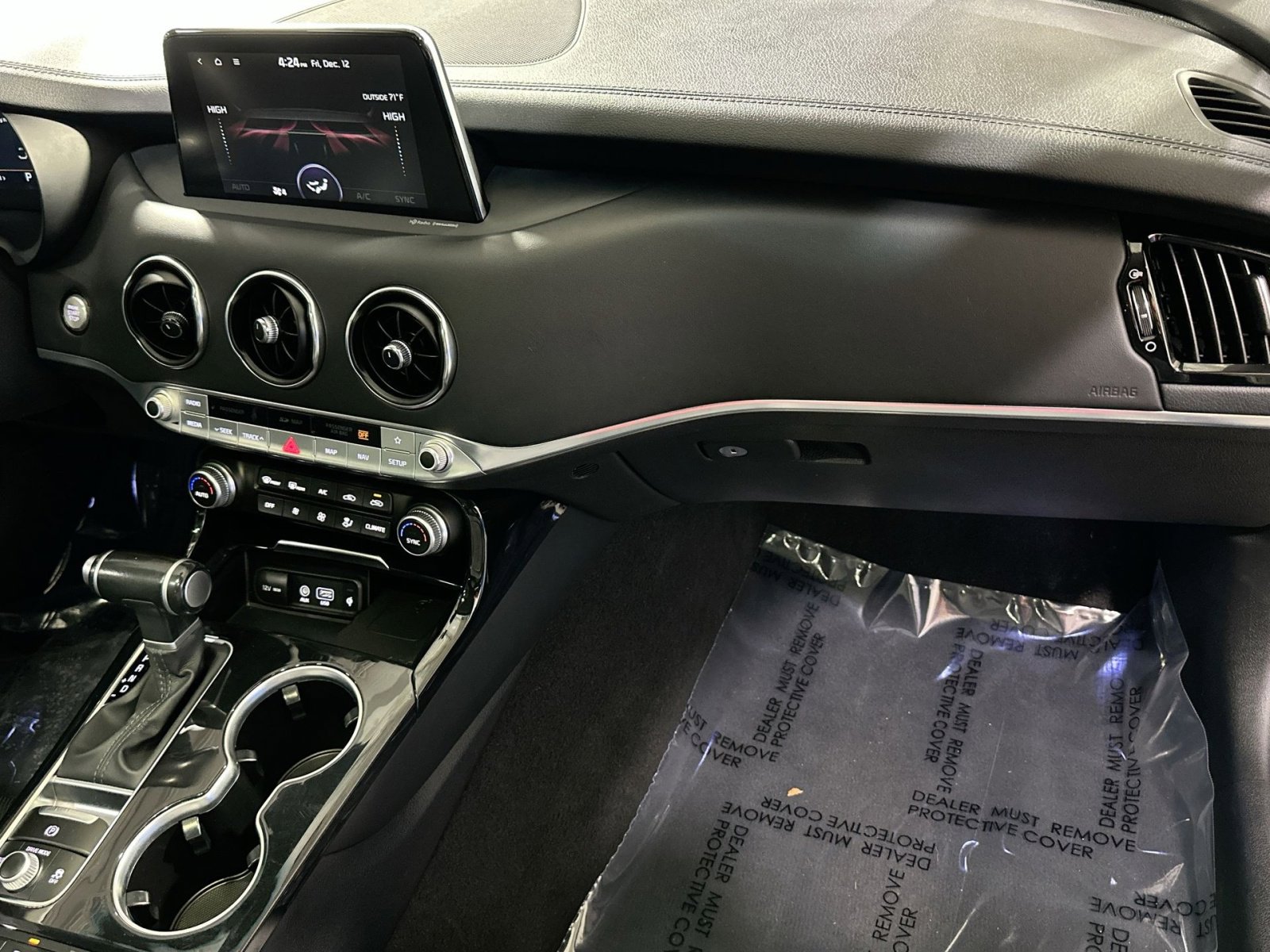 Used 2019 Kia Stinger Premium image 35