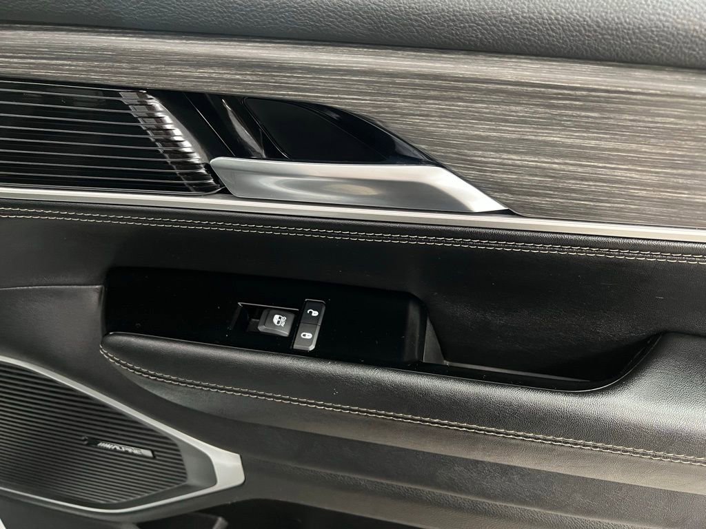 Used 2024 Jeep Wagoneer L Series II w/ Premium Group I image 62