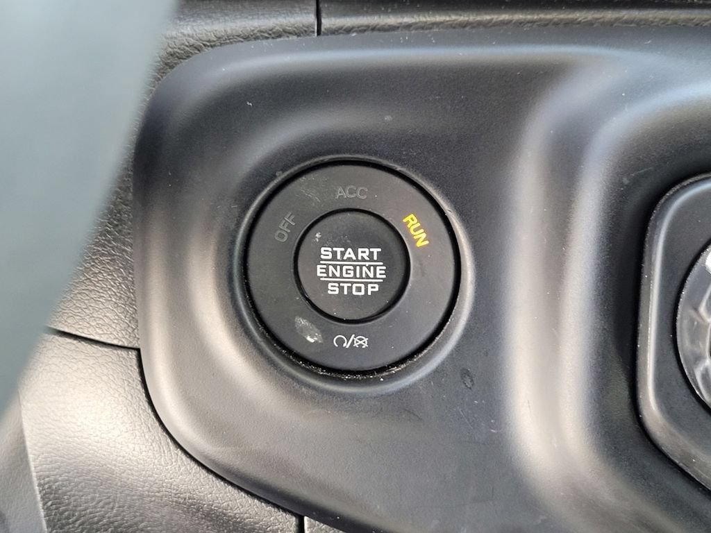Used 2023 Jeep Wrangler Unlimited Sport AWD/4WD image 21
