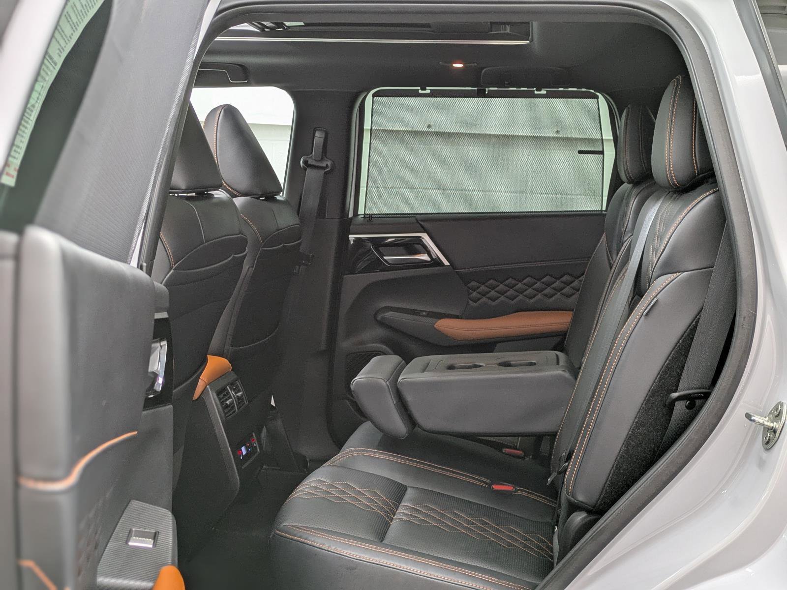 Used 2022 Mitsubishi Outlander SEL image 13