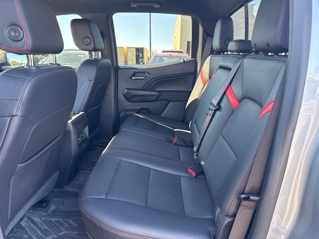 Used 2023 Chevrolet Colorado Z71 w/ Z71 Convenience Package 2 AWD/4WD image 13