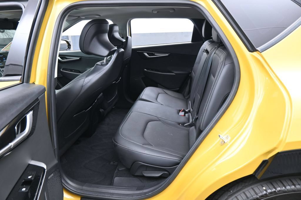 Used 2022 Kia EV6 GT-Line w/ First Edition Package AWD/4WD image 37