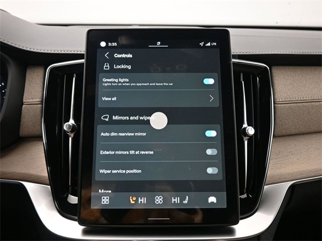 New 2026 Volvo XC90 B6 Ultra image 18