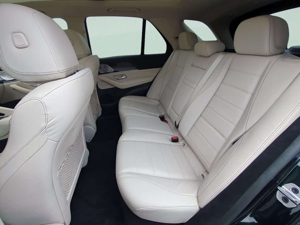 Used 2021 Mercedes-Benz GLE 450 4MATIC image 10