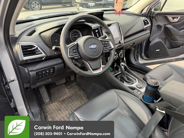 Used 2024 Subaru Forester Touring image 3