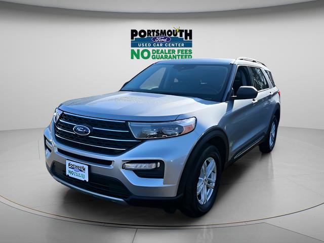 Used 2022 Ford Explorer XLT w/ Equipment Group 202A AWD/4WD image 16