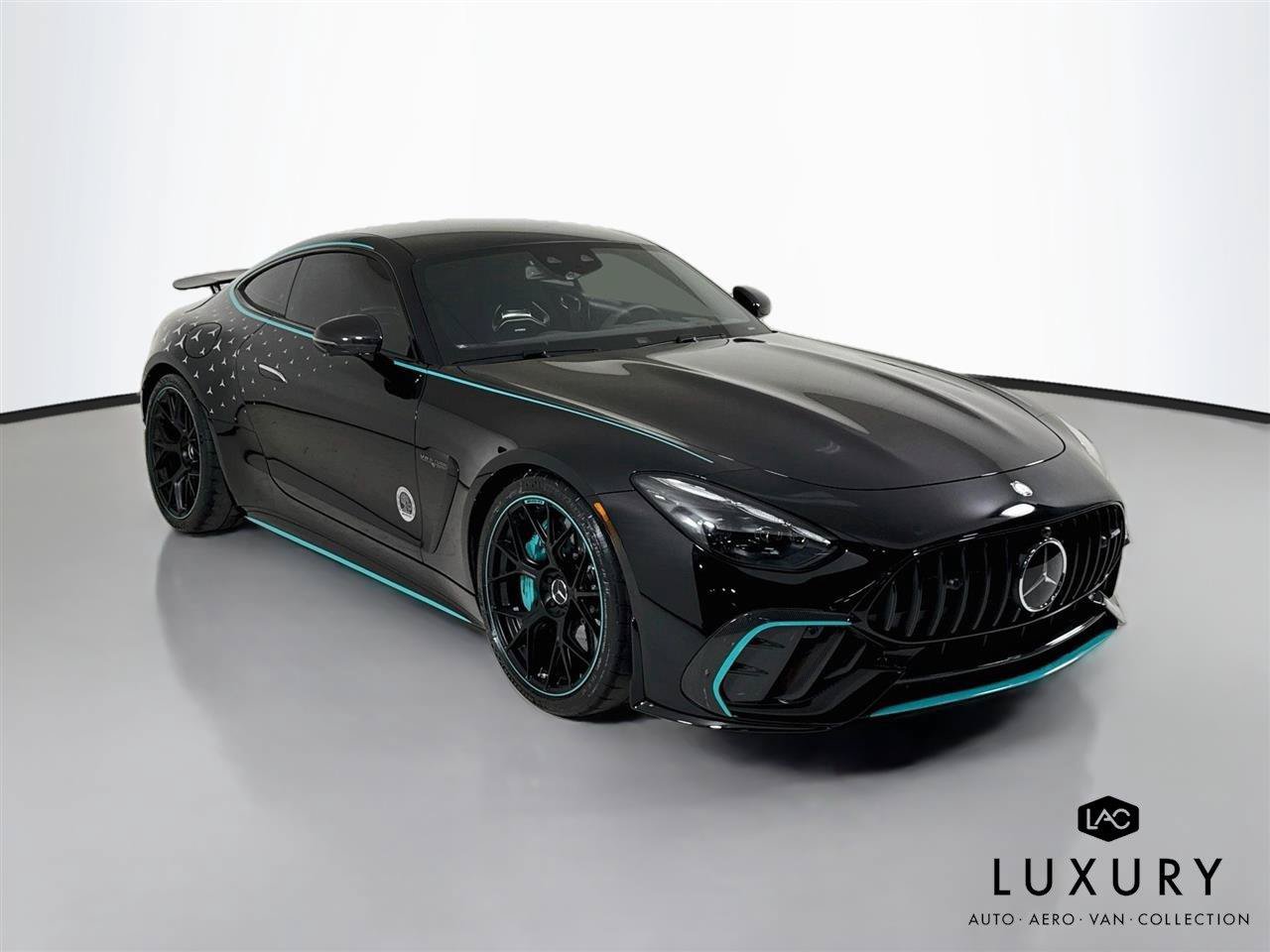 Used 2025 Mercedes-Benz AMG GT 63 image 3