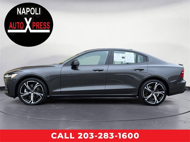Used 2024 Volvo S60 B5 Plus image 6
