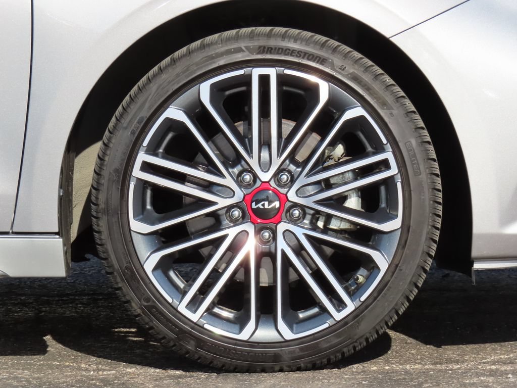 Used 2024 Kia Forte GT FWD image 19