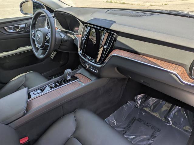 Used 2024 Volvo S60 B5 Plus w/ Climate Package AWD/4WD image 24