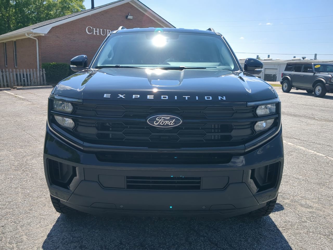 New 2026 Ford Expedition Active image 8