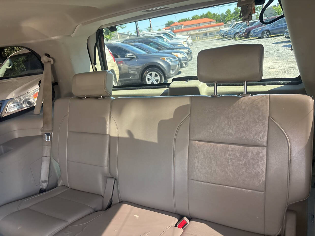 Used 2010 Nissan Armada SE AWD/4WD image 10