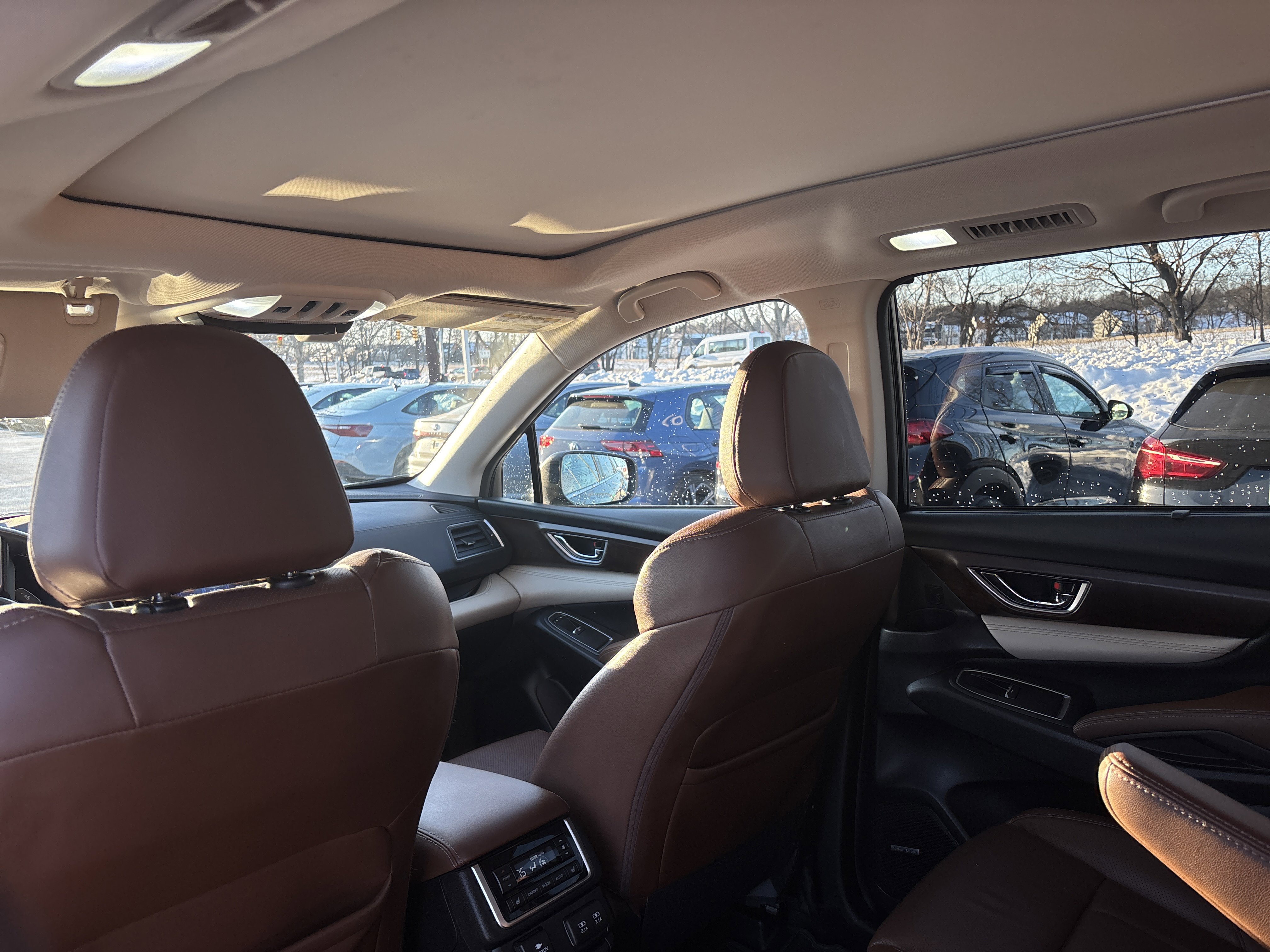 Used 2022 Subaru Ascent Touring w/ Popular Package #2A image 11