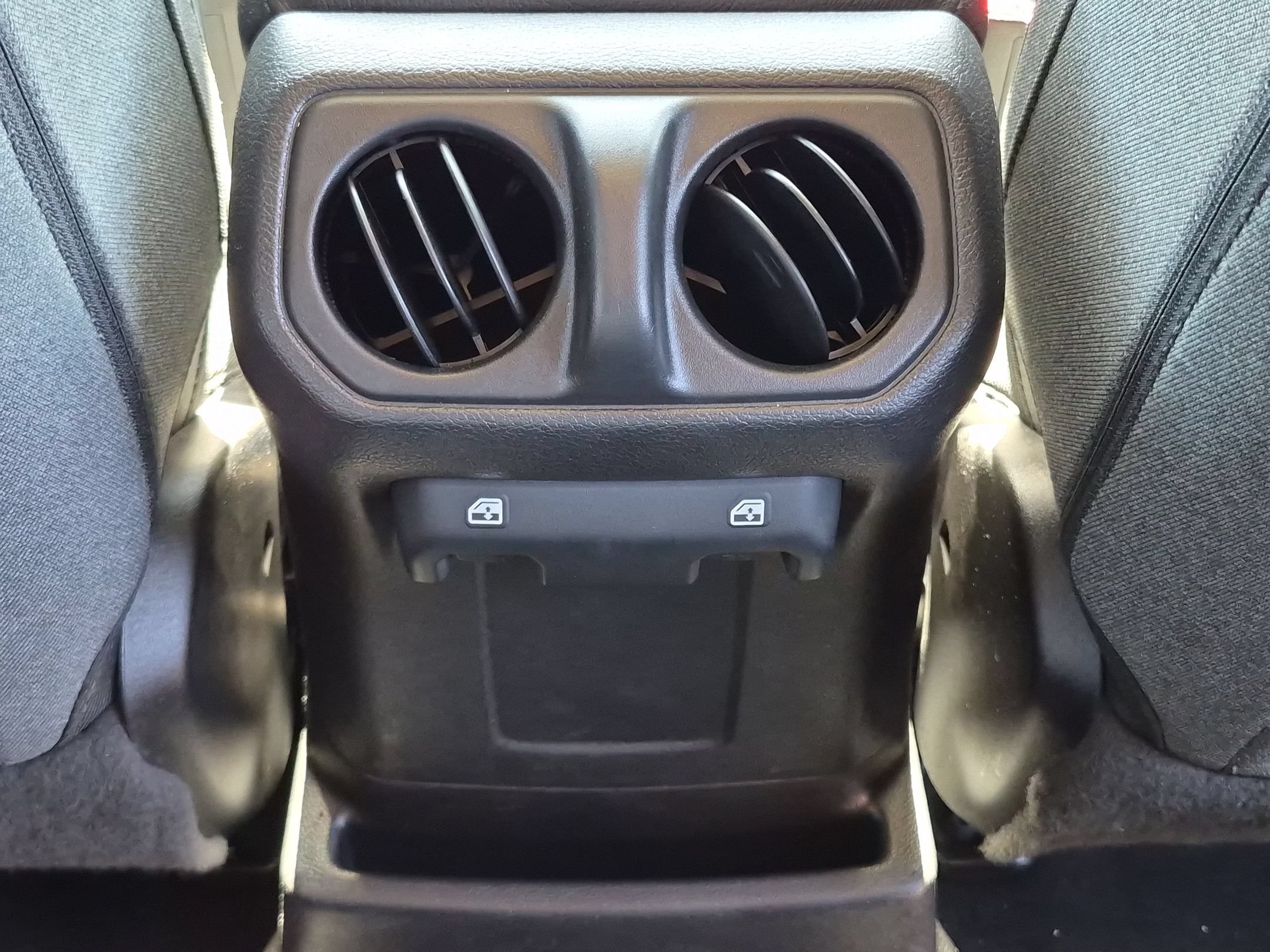 Used 2024 Jeep Wrangler Unlimited AWD/4WD image 22