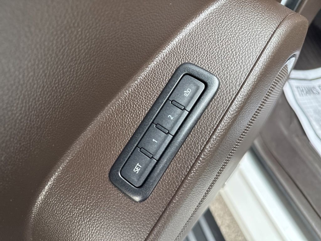 Used 2020 GMC Yukon Denali w/ Denali Ultimate Package image 13