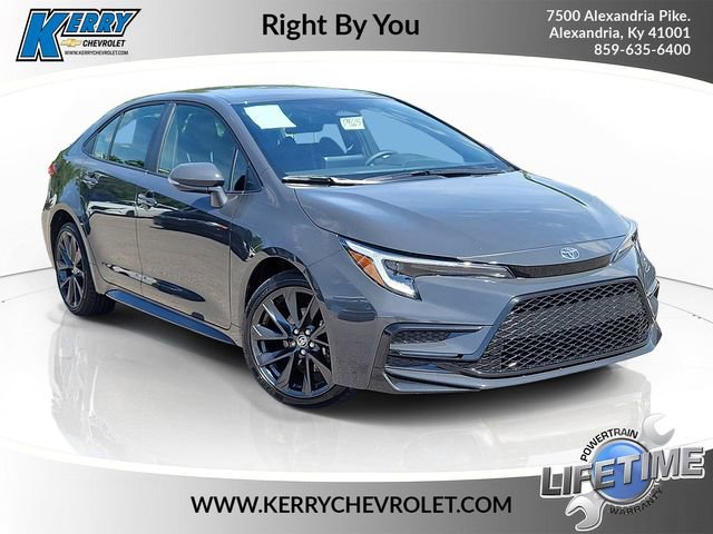 Used 2026 Toyota Corolla SE FWD image 1