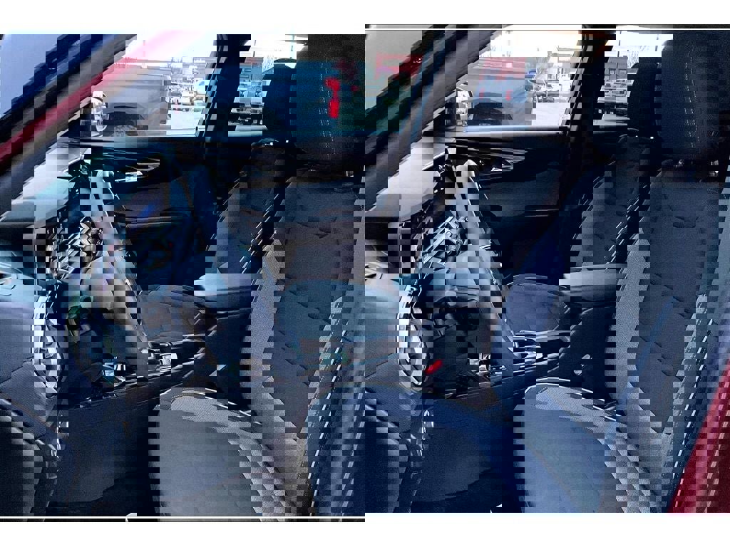 Used 2025 Chevrolet TrailBlazer LT image 27