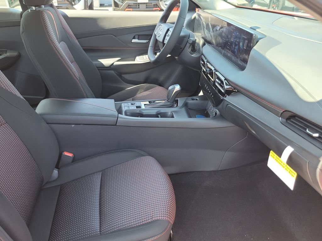 New 2027 Nissan Sentra SR w/ Floor Mat Package FWD image 33