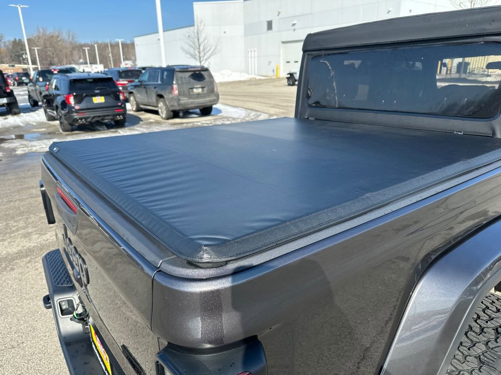 Used 2022 Jeep Gladiator Sport image 43