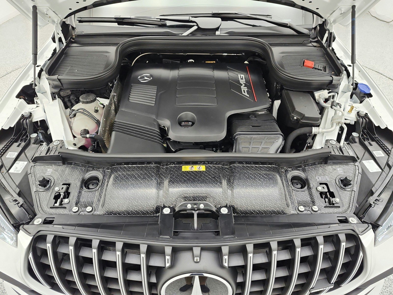 New 2026 Mercedes-Benz GLE 53 AMG 4MATIC Coupe image 12