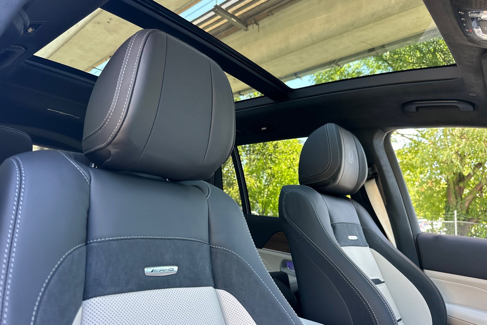 New 2026 Mercedes-Benz GLS 63 AMG 4MATIC image 23