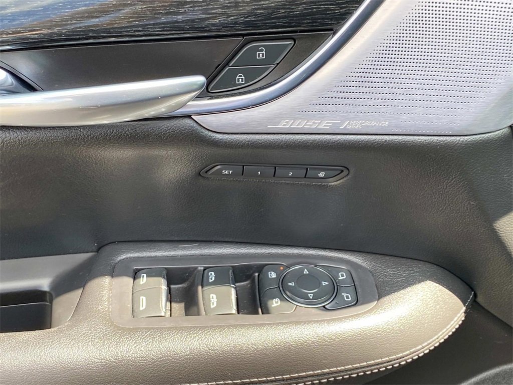 Used 2021 Cadillac XT5 Premium Luxury image 22