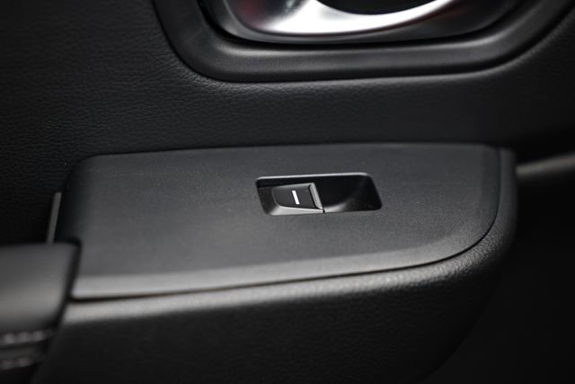 Certified 2025 Honda Pilot Touring image 26