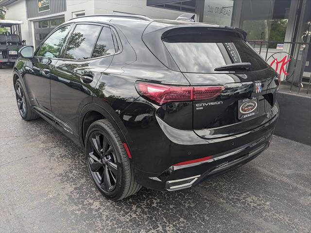 Used 2024 Buick Envision Sport Touring AWD/4WD image 3